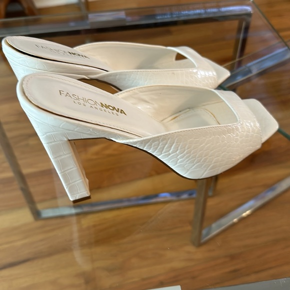 Fashion Nova Women Heels - Picture 4 of 8